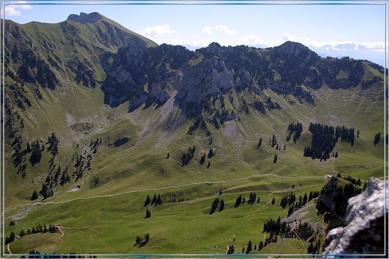 20050812_072